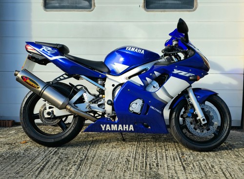 Yamaha YZF R6 5EB 2001 Blue 19229 Miles | eBay UK