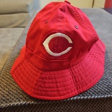 Vtg Cincinnati Reds bucket hat Off. Major League Baseball red breathable Med hat