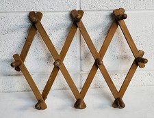 Vintage 10 Peg Wooden Accordion Style Coat Hat Wall Rack Expandable Hanger