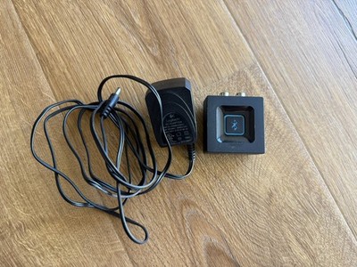 Logitech Bluetooth Audio Adapter w/Charger 880-00451 Tested Works