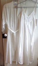 Vintage Val Mode Satin Nightgown  Robe Set Ivory w/Floral Accents Size M NWT