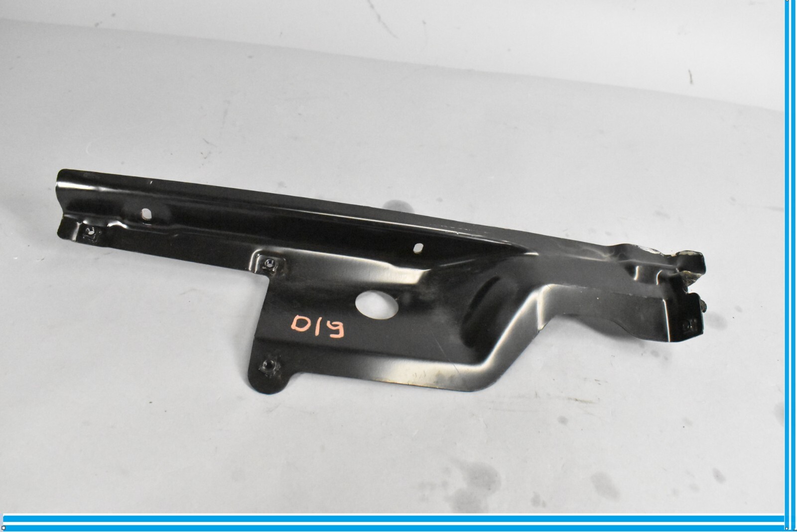 Bentley Continental 2006-2012 Support mount P/N 3W7809721B