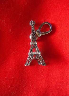 Juicy Couture Pavé Eiffelturm Charm - Pariser Eleganz - YJRU3430 nicht mehr produziert & neu