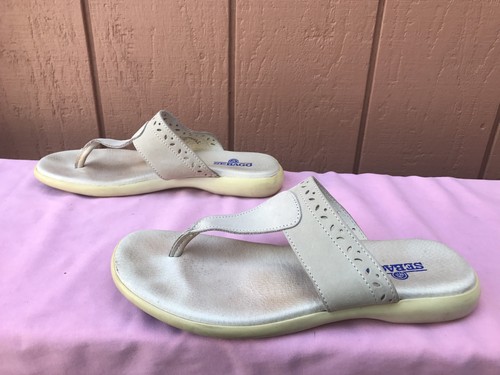 US 9M SANDALIAS TANGAS DE CUERO BEIGE SEBAGO PARA MUJER US 9M - Imagen 8 de 10
