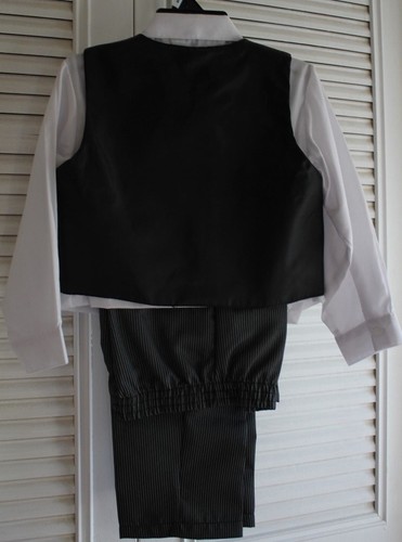 NWT ANDREW FEZZA 4Pc Boy's Suit Black Pinstripe Sz 4 ~ Shirt, Pants, Vest & Tie - Picture 5 of 7