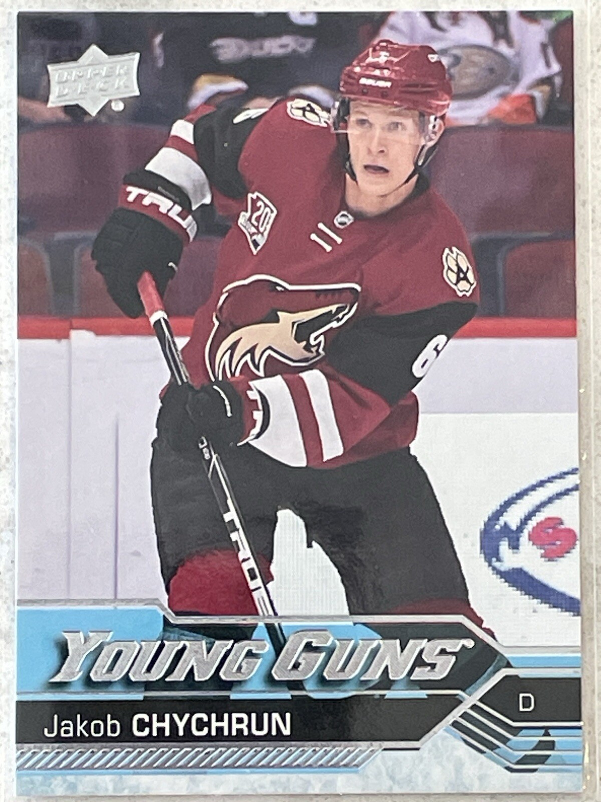 2016-17 Upper Deck Series 1 Young Guns Jakob Chychrun #206