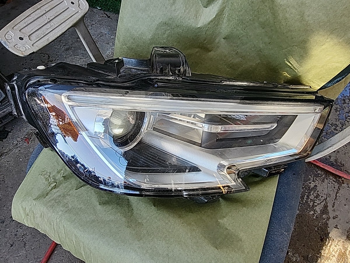 2017-2020 AUDI A3 S3 RIGHT BI-XENON Headlight Head Light OEM 8V0
