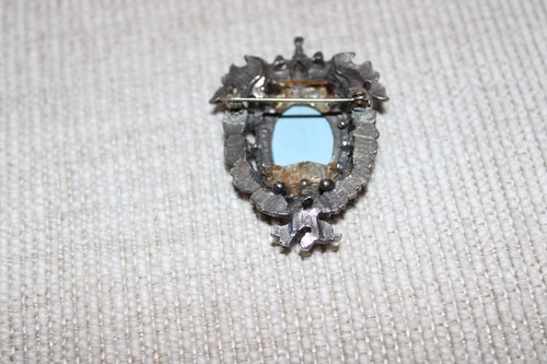 Vintage Cameo on Blue Silvertone Brooch Pin Estate 1930s - Picture 4 of 4