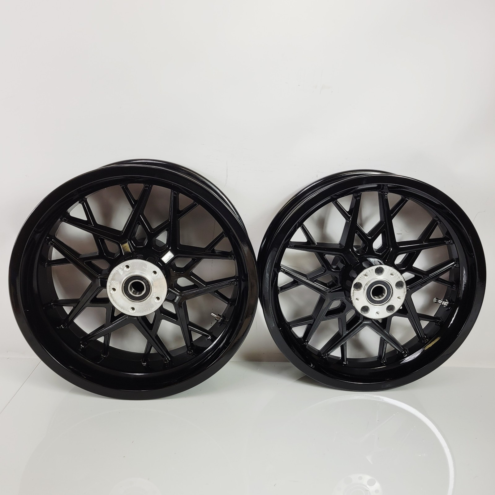 Gloss Black Prodigy 16in Front & Rear Wheel Set 2006-2017 Harley Davidson Dyna