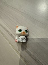 LPS Littlest Pet Shop 15 Persian Cat Longhair White Green Eyes