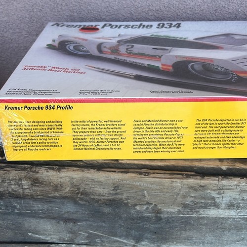 Kremer Porsche 934 Model Kit - Picture 5 of 8