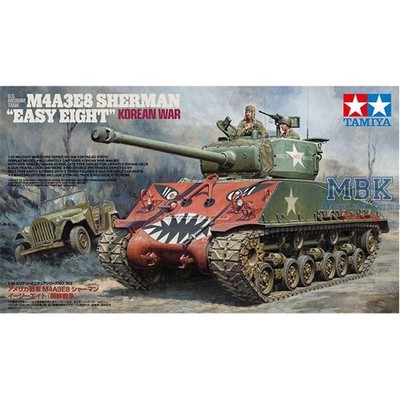 TAMIYA 35359 US M4A3E8 Sherman ''Easy Eight'' Korea + GAZ67B