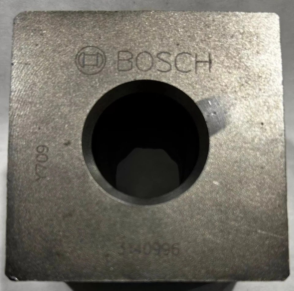 Bosch Professional Bush Hammer Head 60x60 mm. 7x7 1618623206 - Image 4 of 4