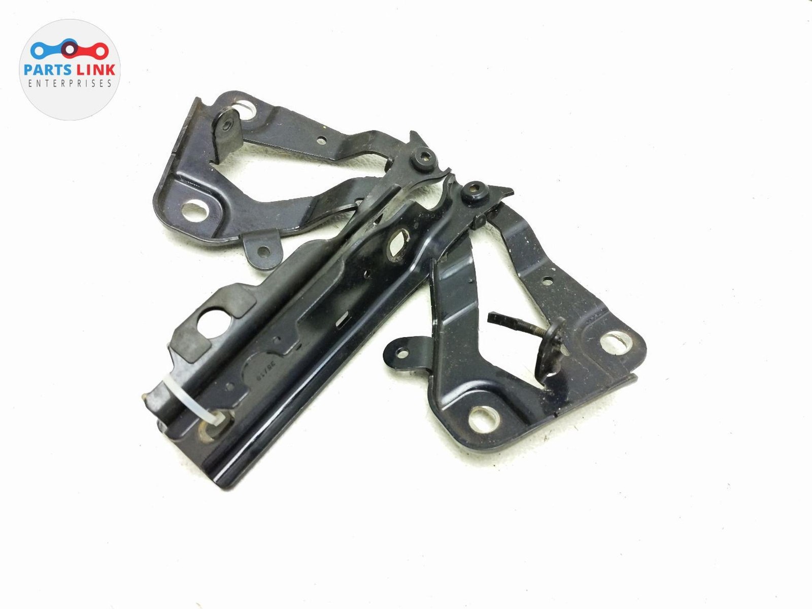 Bentley Bentayga 2016-2020 Front Left Support mounts Set Blue