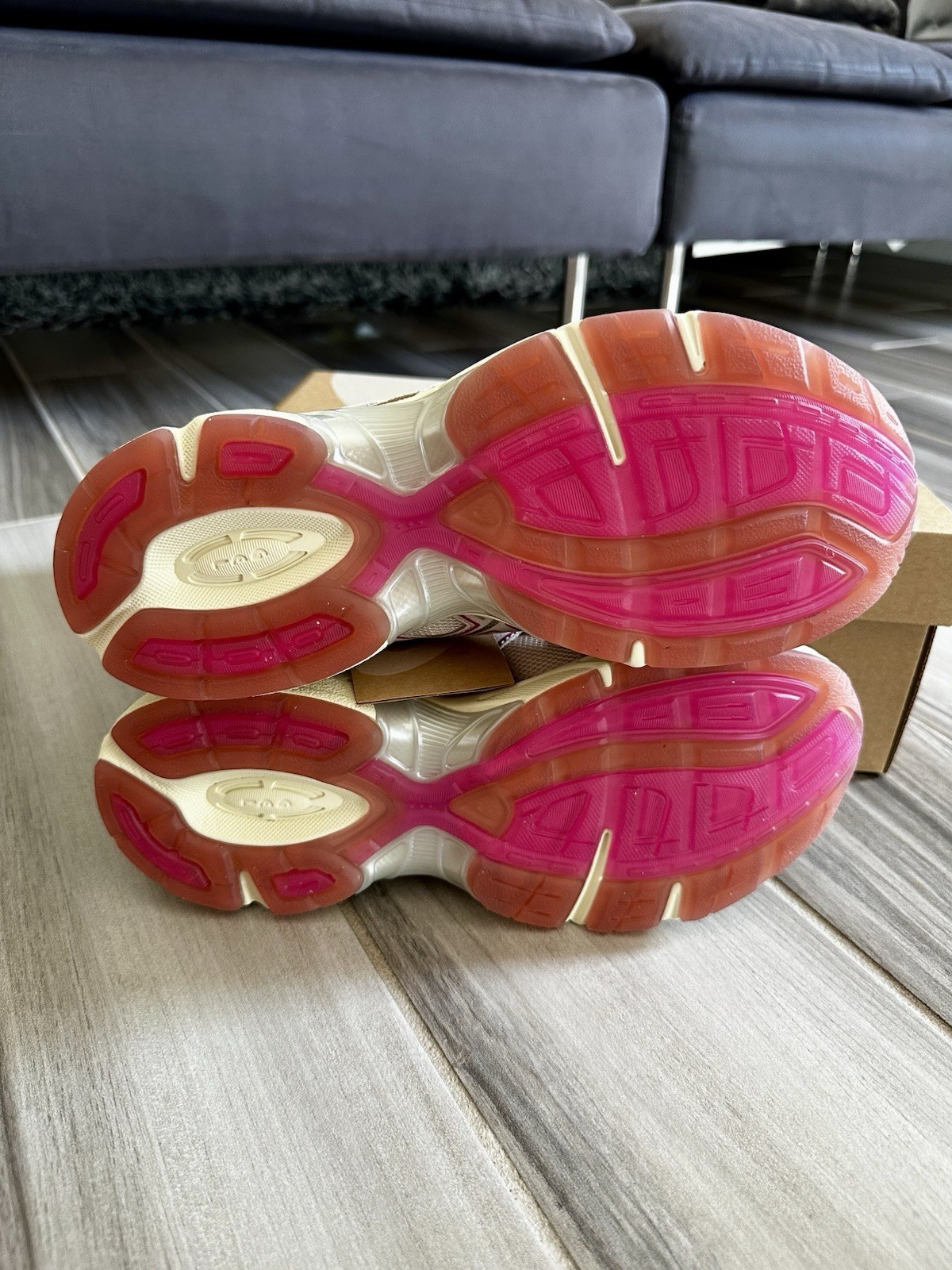 Women's ASICS GEL-1130 Shoes - Oatmeal Peyote 1202A527-250 - 100% AUTHENTIC