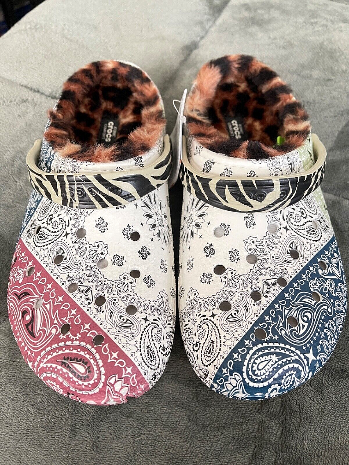 crocs chai fur lined