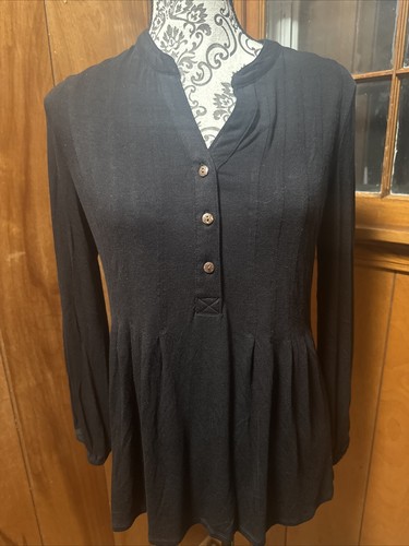 Wonderly Women’s Long Sleeves Henley Tunic, Black, Petite Small, NWT.