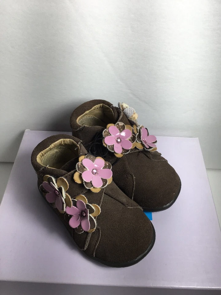 Botín Flor 3D The Children's Place Talla 3 Bebé Nuevo Foto 2 de 4