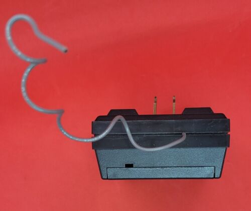 Chamberlain Receiver garage door Model 635CB - Picture 7 of 11