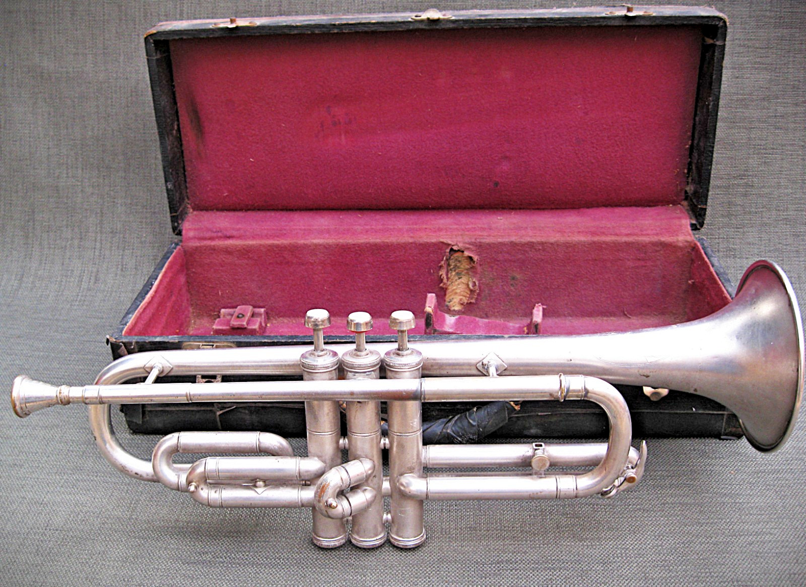 Vintage 1925 Cavalier Trumpet – Martin Elkhart Build – Orig. Case & Mouthpiece