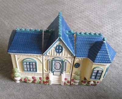 1998 Cracker Barrel Victorian House Canister Set Of 3,  Great In Your Kitchen! 