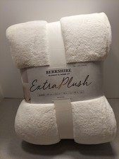Berkshire Extra Plush Queen Blanket Ivory