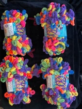 4 Pack New Lion Brand Off the Hook Magic No Tools Needed Multicolor Magic Jumbo 