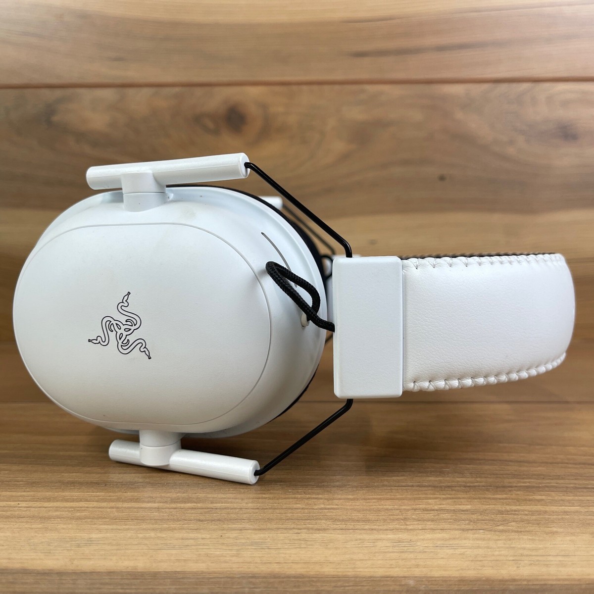 Razer(レイザー)BlackSharkV2 ProWhiteEdition Amazon.com: Razer BlackShark V2 Pro Wireless Gaming Headset 2023