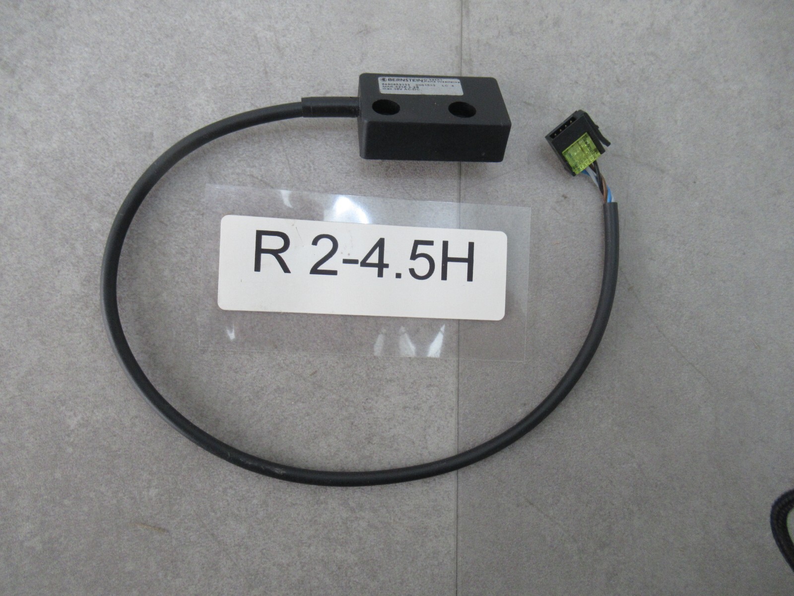 Bernstein 6490652322 MAK-5236-3-2S kodierter Magnetschalter 