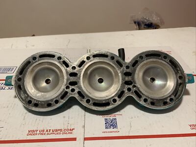 KAWASAKI ZXI STX 1100 OEM CYLINDER HEAD HEADS 11001-3723 KAWASAKI ZXI STX 1100 OEM CYLINDER HEAD HEADS 11001-3723