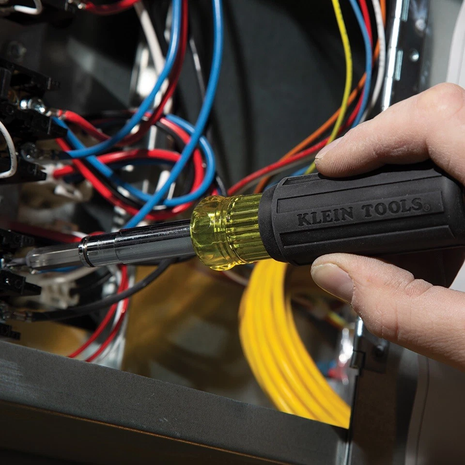 Klein Tools 32500MAG Magnetic Multi-Bit Driver / Nut Driver, 11-in-1 Multi-Tool - Image 3 of 4