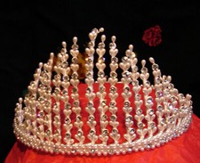 Tiara White Pearls 