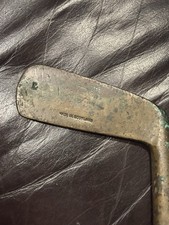 Hickory Golf Club Putter