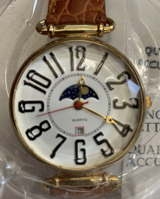 Unisex Fada Industries Moon Phase Date Gold Tone Black Leather Strap Honors