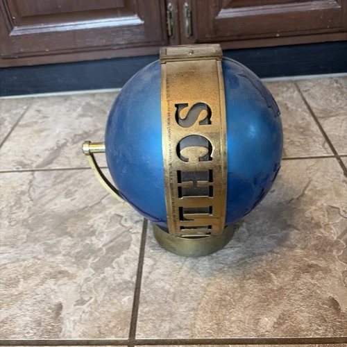 Vintage 1960s? "Schlitz" Beer Globe Sign Light Brewer  Collect Please Read