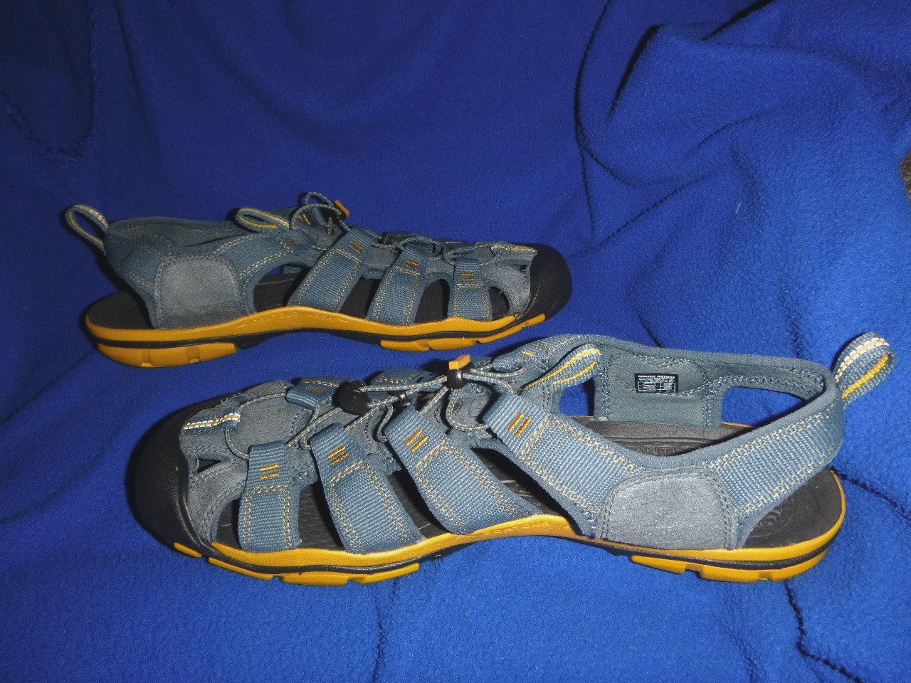 Scarpa Keen uomo Newport H2 taglia 12 atletica escursionismo sport sandalo blu acqua