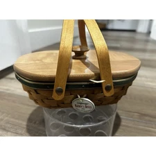 Longaberger 2006 Tree Trimming Nature's Berry Basket Liner Protector Lid Tie On