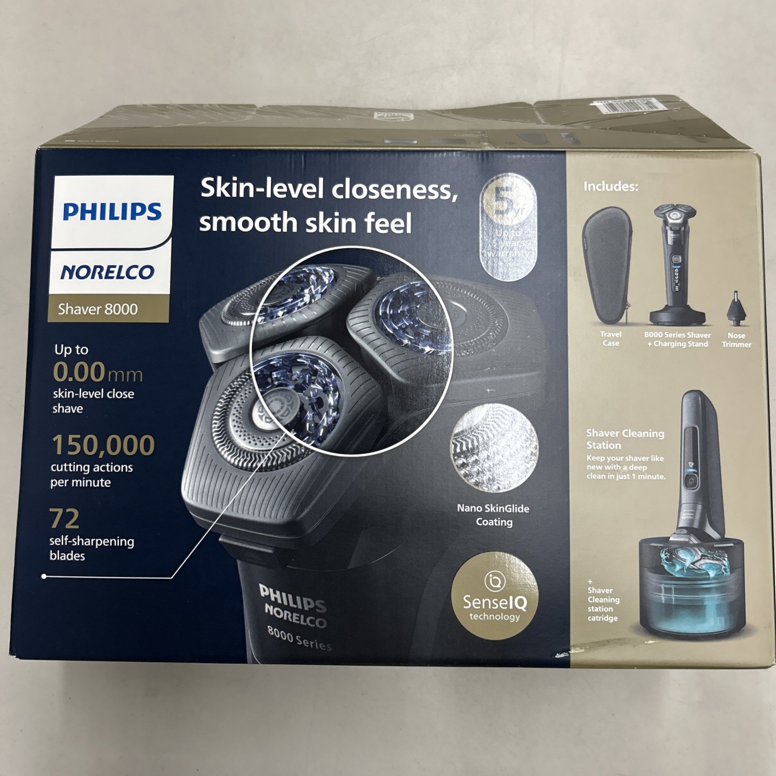 8000 Electric Shaver With Senseiq Technology Black