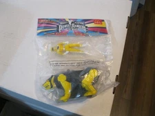 Mighty Morphin Power Rangers Yellow With Bear Ninjazord 1995 McDonald's Toy NIP