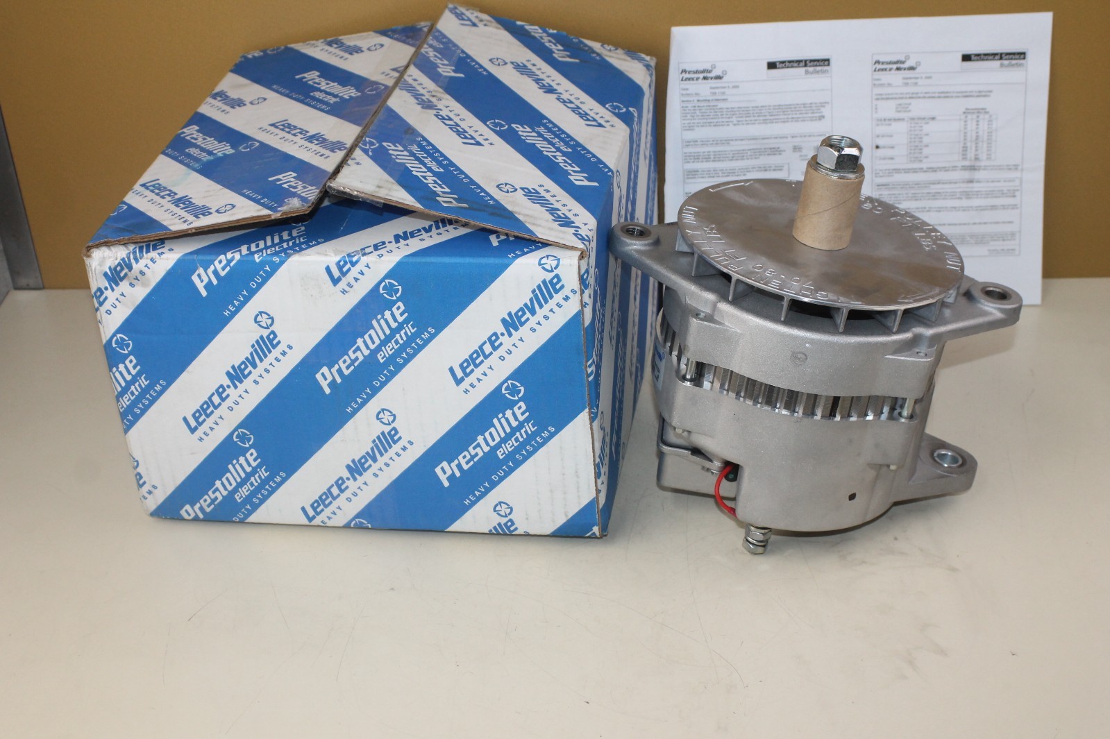 Leece Neville Prestolite Electric Alternator 8LHA2070VF 110555JHO NEW