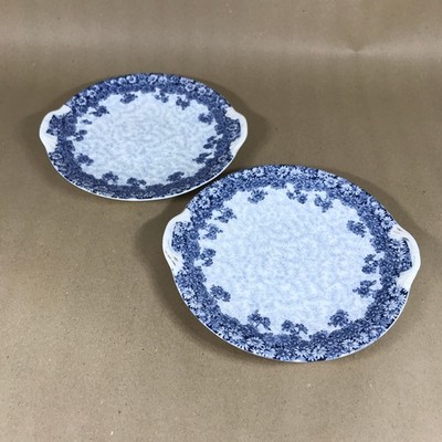 Paar antike Royal Doulton blau und weiß Gänseblümchen Chintz Kuchenteller RD21