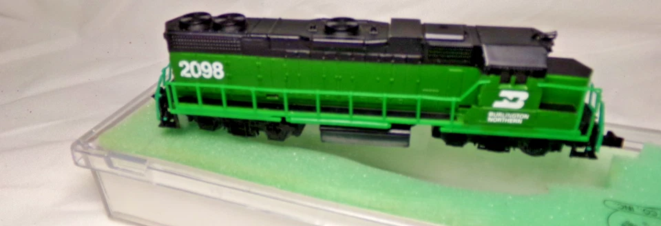 Model Power/Life Like Burlington Northern  Diesel  / N Scale / - Image 2 of 3
