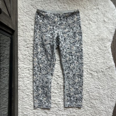 Lululemon Wunder Under Crop Leggings Size 4 Not So Petite Fleur Floral
