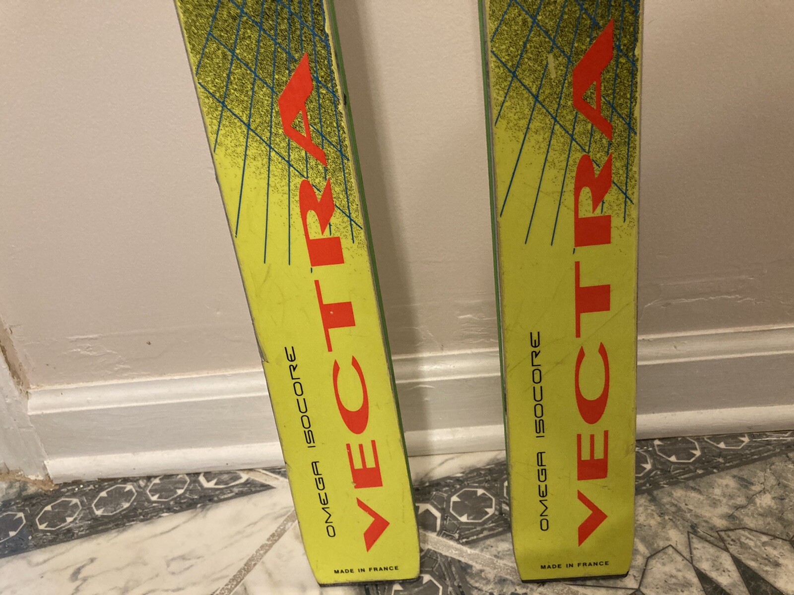 DynaStar Kevlar OMEGA Isocore Vectra Skis Made w/ Kevlar Tyrolia 540