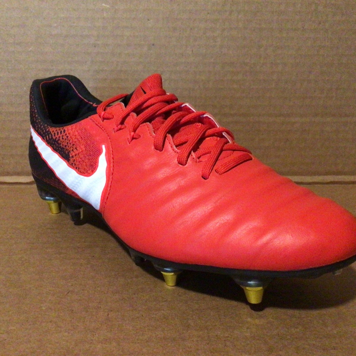 Nike Tiempo Legend VII SG-PRO AC soccer cleats red/white