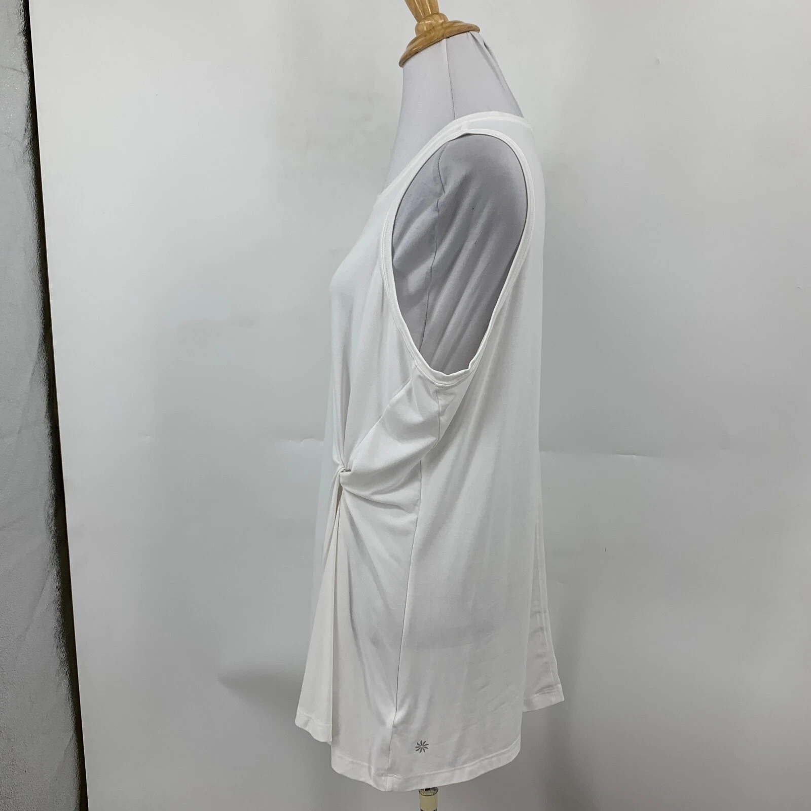 athleta radiate twist stretch sleeveless athletic tank-top