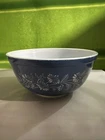 Pyrex Mixing Bowl 403 Colonial Mist Blue w/ White Flowers 8 3/4” 2.5 L 1143