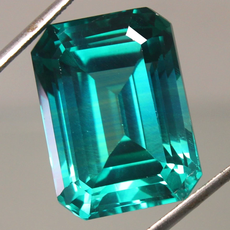 Gemas deslumbrantes certificadas naturais 41,95 quilates de safira multicolorida do Ceilão 21x15 mm - Imagem 3 de 4