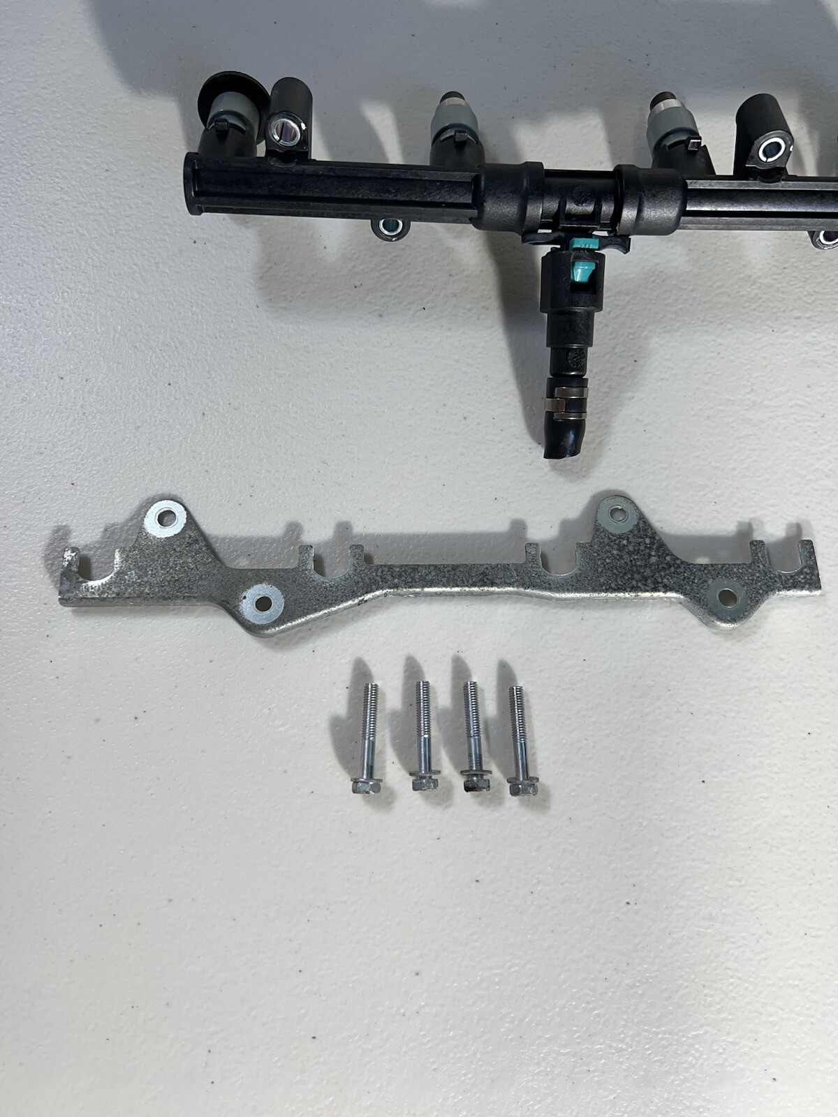 07 08 09 10 11 12 HONDA CBR600RR UPPER SECONDARY AIRBOX INJECTORS 