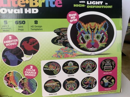 Lite Brite Oval HD Light up Toy - 650 Mini Pegs, 7 HD Design Templates - Picture 8 of 8